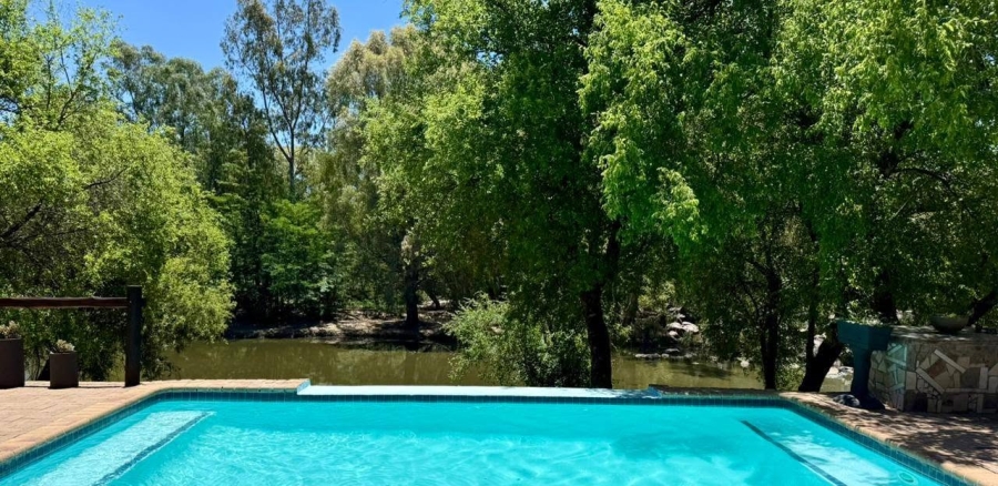 4 Bedroom Property for Sale in Parys Free State